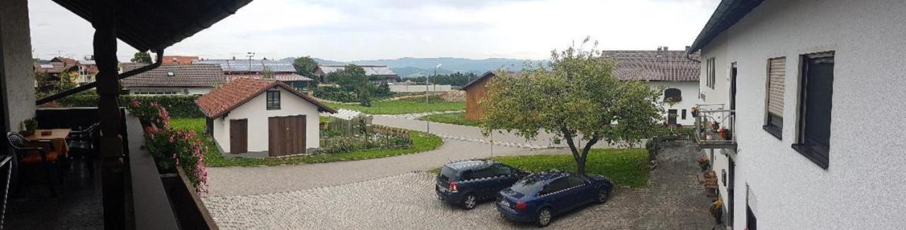 Gasthaus-Pension Hilmer Falkenfels Buitenkant foto